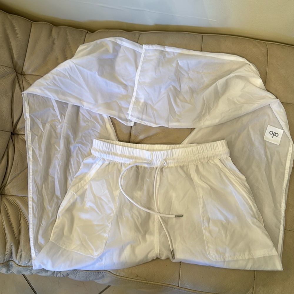 Alo white super light pants